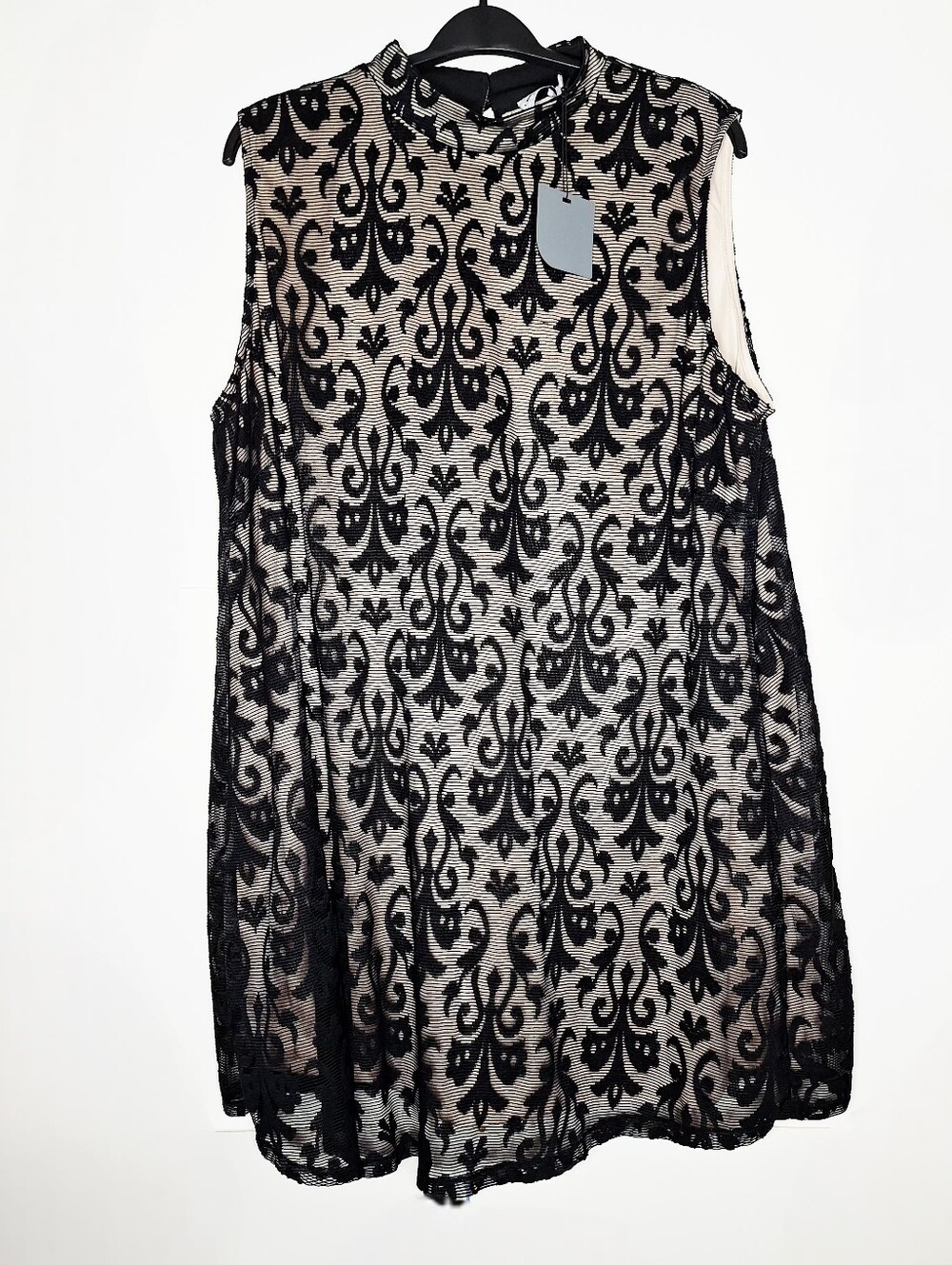 ASOS Curve "Free Flowing Elegance" Plus-size Quite Luxury, Coquette Girl Dress